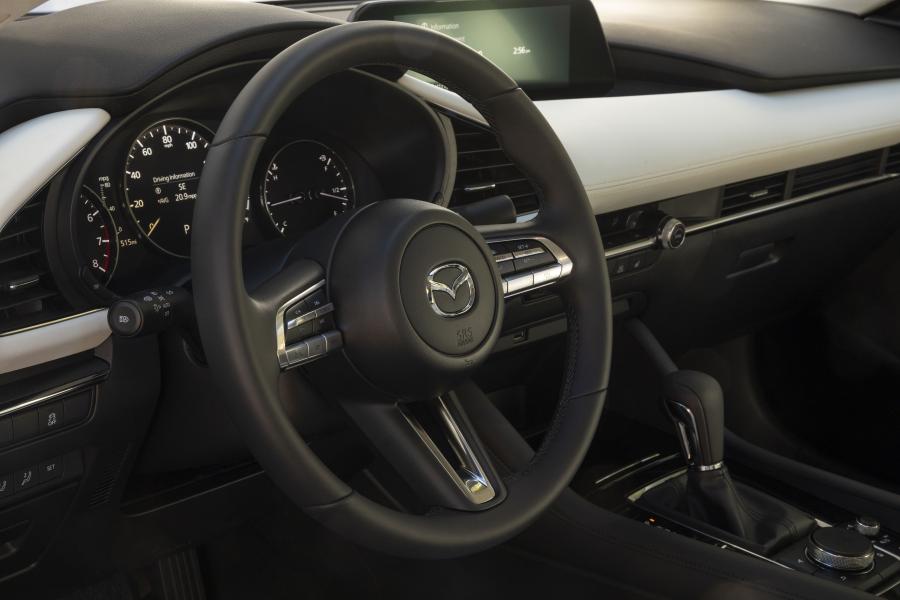 Панель приборов Mazda3 Sedan 2019 года  (NA) (фото 56 из 58)